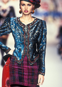 emanuel-ungaro-hc-fw-1994-3.thumb.png.945c09d33cf5333095275bb6778deacc.png