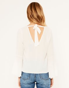 flare-sleeve-bow-back-top-milk-back-bl34149pln.jpg