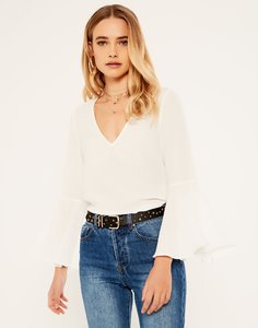 flare-sleeve-bow-back-top-milk-front-bl34149pln.jpg
