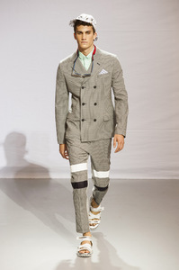 frankie-morello-mens-spring-summer-2014-mfw34.thumb.jpg.faa99e754c1f677c794ba2d3915c2a31.jpg