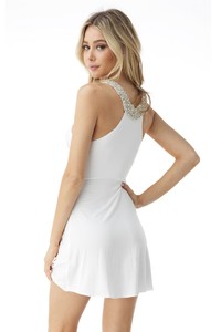 gaston_ah506-rx_wht_back_1.jpg
