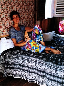 glamour_france_june_1993_31.thumb.jpg.c45216cf12e9316ae483d68d57f5bca3.jpg