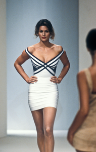 herve-leger-ss-1994-2.thumb.png.c7d1315656ea3ff921a4fe02d2f373e7.png