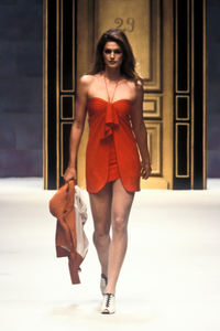 herve-leger-ss-1996-1.thumb.png.d623140a160f868d4e1580368ecc36d9.png