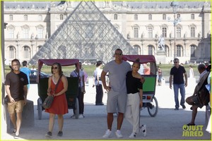 jennifer-lopez-alex-rodriguez-ice-cream-14.jpg