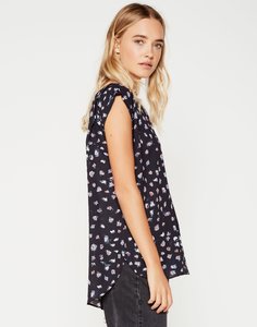 karrie-high-low-blouse-print-detail-bs23875wwd.jpg