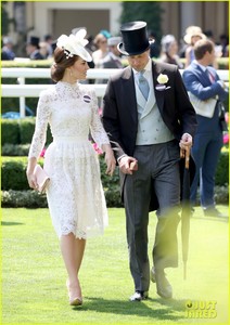 kate-middleton-prince-william-ascot-day-08.jpg