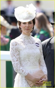 kate-middleton-prince-william-ascot-day-10.jpg