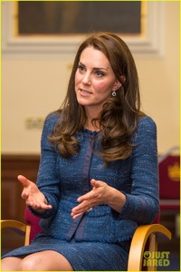 kate-middleton-visits-victims-of-london-bridge-attack-02.jpg