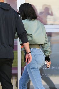 kylie-jenner-at-the-ice-cream-museum-in-downtown-los-angeles-06-11-2017-11.jpg