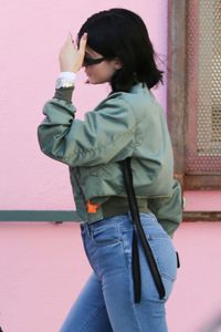 kylie-jenner-at-the-ice-cream-museum-in-downtown-los-angeles-06-11-2017-2.jpg