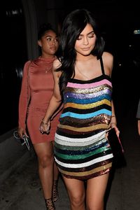 kylie-jenner-night-out-fashion-leaving-craig-s-restaurant-in-west-hollywood-06-25-2017-3.jpg