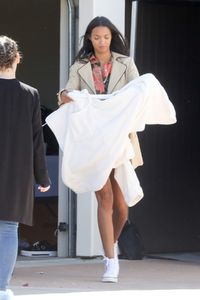 lais-ribeiro-on-the-set-of-a-photoshoot-in-malibu-06-12-2017_3.jpg