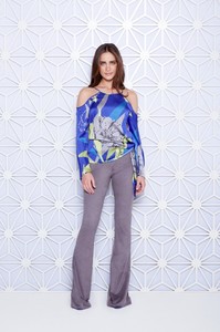 look-0026-BLUSA-201_10565-CALCA-202_10589-SANDALIA-313_10388-639x959.thumb.jpg.42bb13ce97b8c2e5d963cc61416c49b2.jpg