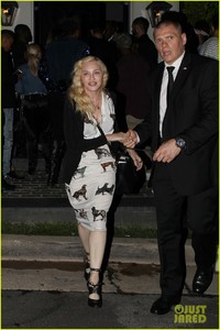 madonna-attends-diddys-house-party-in-beverly-hills04.jpg