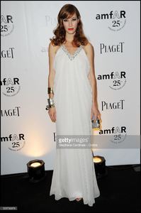 mareva-galanter-attends-the-amfar-inspiration-gala-at-pavillon-in-picture-id535736878.jpg