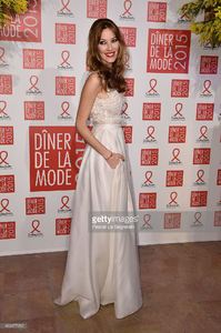 mareva-galanter-attends-the-sidaction-gala-dinner-2015-at-pavillon-picture-id462477262.jpg