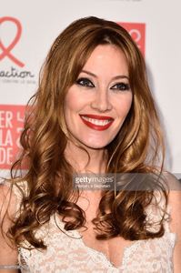 mareva-galanter-attends-the-sidaction-gala-dinner-2015-at-pavillon-picture-id462477298.jpg