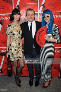 mareva-galanter-jeancharles-de-castelbajac-and-katy-perry-attend-the-picture-id535714342.jpg