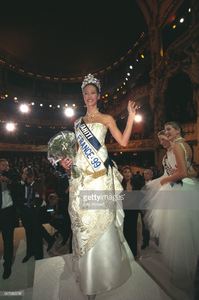 mareva-galantier-miss-tahiti-now-miss-france-1999-during-the-show-at-picture-id667980298.jpg