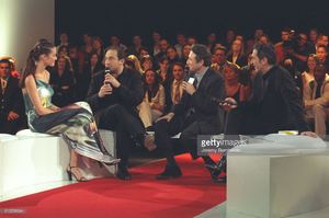 miss-france-1999-mareva-galantier-patrick-timsit-michel-drucker-picture-id612599644.jpg