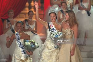 miss-paris-who-came-second-miss-tahiti-miss-france-1999-sophie-picture-id667980278.jpg