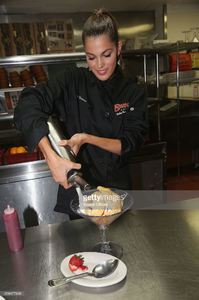 miss-universe-2017-iris-mittenaere-visit-buca-di-beppo-times-square-picture-id698477888.jpg