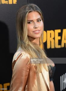 modelactress-kara-del-toro-arrives-for-the-premiere-of-amcs-preacher-picture-id699350482.jpg