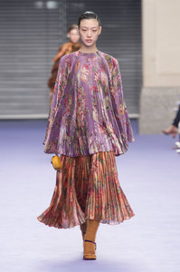 mulberry-lo-rf17-4587.thumb.jpg.706128c421db004d7f4a7d5d5c8cb0e2.jpg