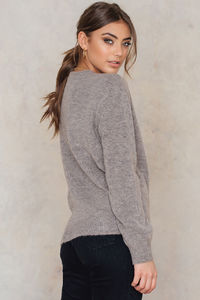 nakd_overlap_knitted_sweater_1100-000113-0008-3833.jpg