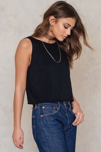 nakd_x_vanessa_moe_top_with_knot_back_1401-100011-0002-2.jpg