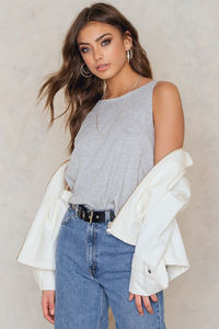 nakd_x_vanessa_moe_top_with_knot_back_1401-100011-0400-2.jpg