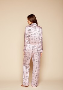 olivia-von-halle-lila-rosa-nougat-silk-pyjama-wsb.jpg