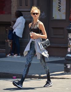 romee-strijd-out-and-about-in-new-york-06-12-2017_3.jpg