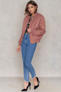 rut_and_circle_kate_bomber_jkt_1031-000302-1500-1.jpg