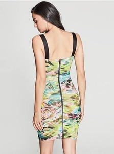 saty-guess-by-marciano-tropical-edge-dress-3-1.jpg