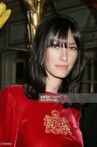 sidaction-party-in-paris-on-january-25th-2006-in-paris-france-here-picture-id113337562.jpg
