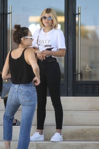 sofia-richie-beverly-hills-california-06-26-2017-8.jpg