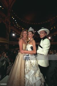 sophie-thalmann-miss-france-98-mareva-galantier-miss-france-99-and-picture-id667980464.jpg