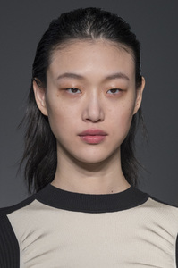 sportmax-clp-rf17-1945.thumb.jpg.fcd5f911bddc5a613c3e77503d54507d.jpg