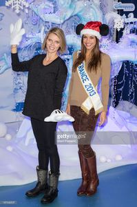 sylvie-tellier-and-marine-lorphelin-attend-the-christmas-season-at-picture-id187496507.jpg