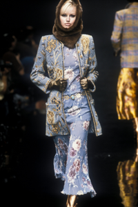 ungaro-fw-1996-3.thumb.png.6f1d135632393895692db966747b6f3d.png