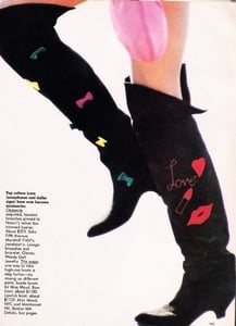 us_vogue_dec_1988_37.thumb.jpg.afff02fb211c468546e9a51e516e8074.jpg