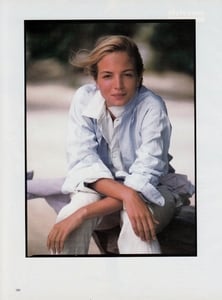 us_vogue_may_1988_23.thumb.jpg.a81b5a2b9f79488401e8467834c475c4.jpg