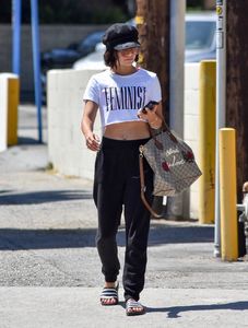 vanessa-hudgens-is-a-feminist-out-in-la-06-17-2017-12.jpg