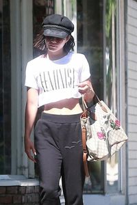 vanessa-hudgens-is-a-feminist-out-in-la-06-17-2017-5.jpg