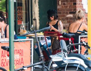 vanessa-hudgens-out-for-lunch-in-nyc-06-22-2017-6.jpg