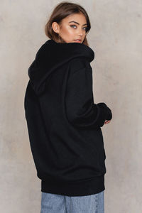 vanessa_nakd_oversized_hoodie_1401-100004-0002_2_.jpg