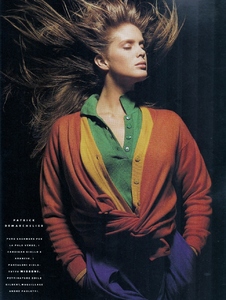 vogue_italia_jan_1989_27.thumb.jpg.46b1e03762981056c298a4dfb9f8d23c.jpg