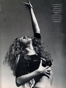 vogue_italia_jan_1989_53.thumb.jpg.85290e8b8acdf7d1117f8efaeb7c3b76.jpg